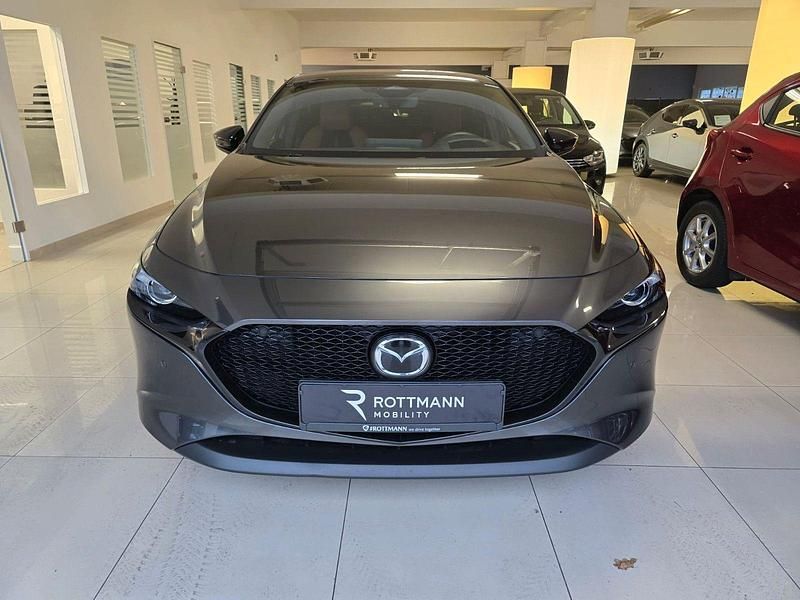 Utilizat 2025 Mazda 3 Nagisa | 27.654 EUR (Preț OK) - Imagine 1/1