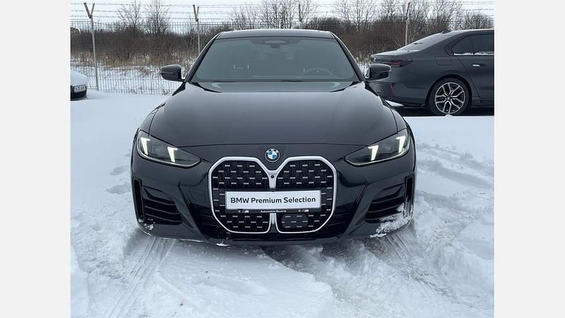 Second-hand BMW 430 Gran Coupé Comfort Edition 258 CP (189 kW) 2025 Negru sapphire metalizat Coupe