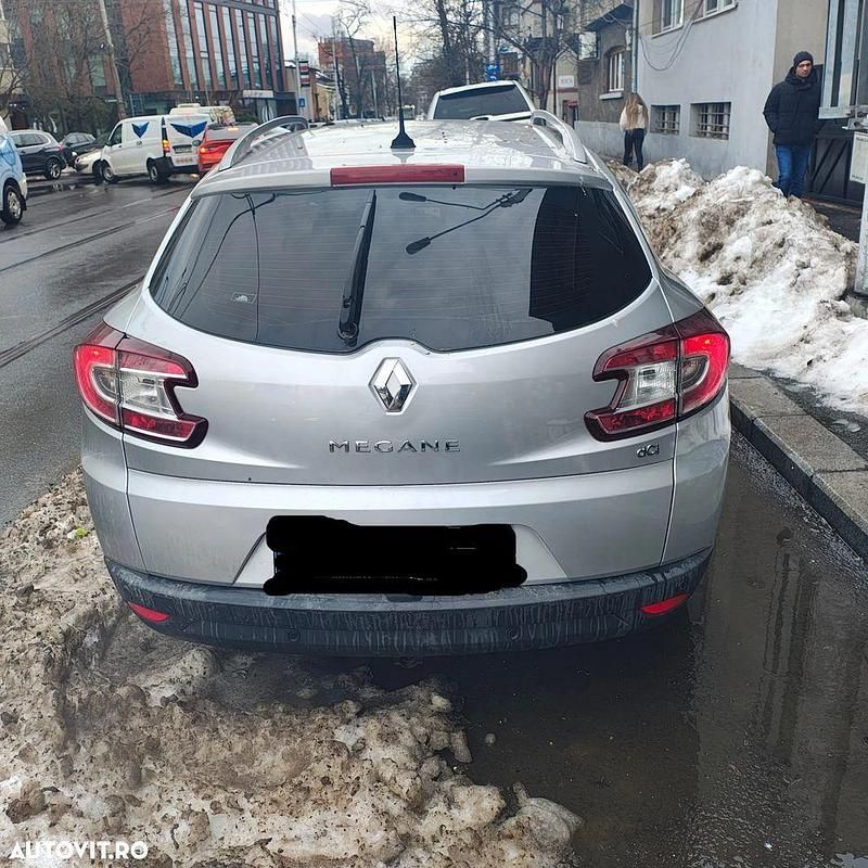 Second-hand Renault Mégane GrandTour LIMITED 95 CP (69 kW) 2014 Culoareargint Break