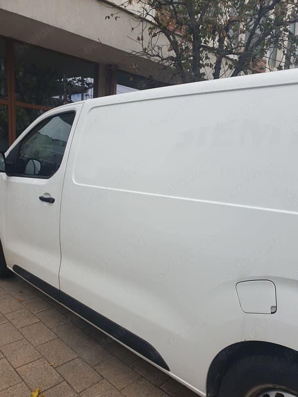 Second-hand Peugeot Expert 115 CP (84 kW) 2018 Alb Van