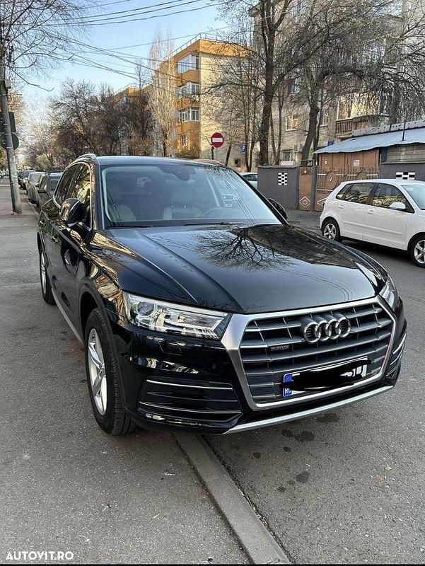 Culoarealbastru Second-hand 2018 Audi Q5 SUV | 21.500 EUR (Super Preț) - Imagine 1/3