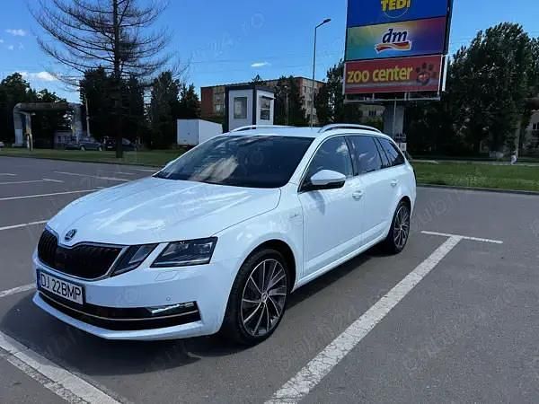 Alb Utilizat 2018 Skoda Octavia Break | 16.500 EUR (Scump) - Imagine 1/4