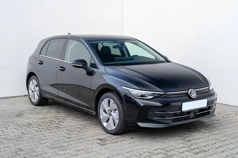 Utilizat 2024 VW Golf VIII | 33.354 EUR (Puțin scump) - Imagine 1/1