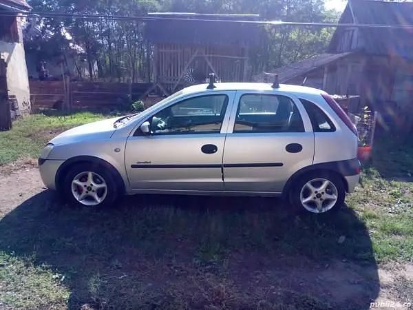 Utilizat 2003 Opel Corsa Hatchback | 1.000 EUR - Imagine 1/4