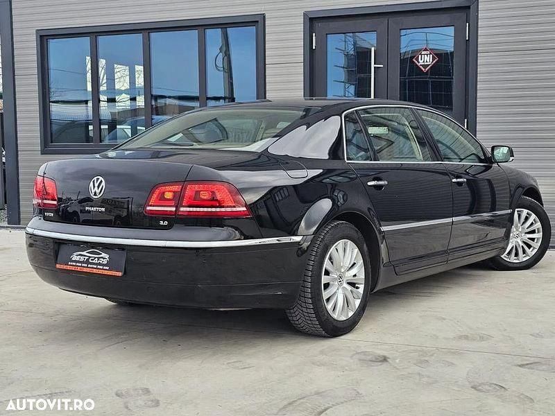 Second-hand VW Phaeton 245 CP (180 kW) 2016 Culoarenegru Berlinǎ