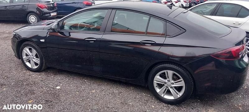 Second-hand Opel Insignia Dynamic 165 CP (121 kW) 2019 Negru Berlinǎ