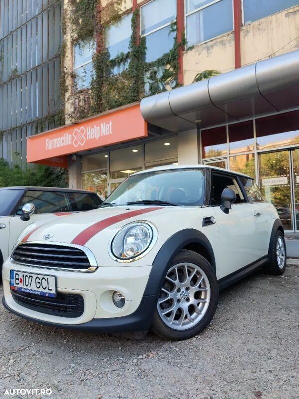 Alb Utilizat 2013 Mini ONE Hatchback | 6.600 EUR (Puțin scump) - Imagine 1/4