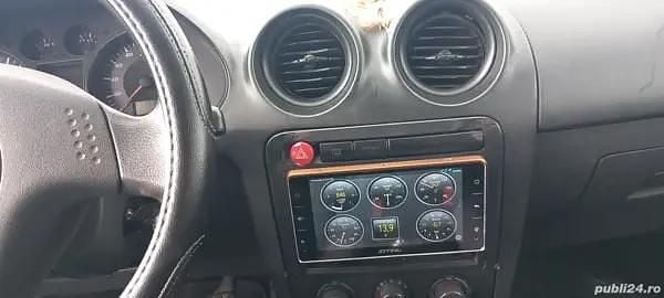 Second-hand Seat Cordoba 75 CP (55 kW) 2003 Berlinǎ