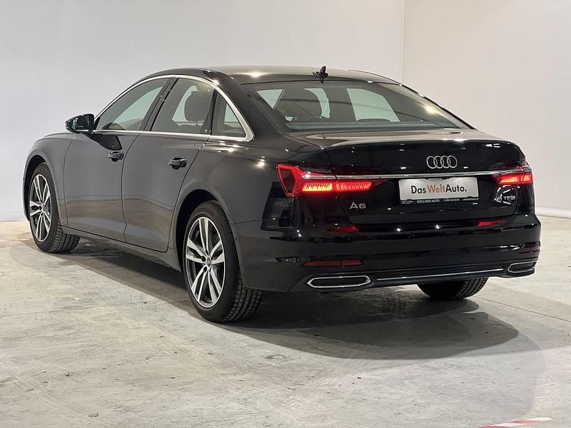 Second-hand Audi A6 Sport 265 CP (194 kW) 2022 Negru  metalic