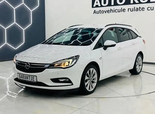 Second-hand Opel Astra Active 110 CP (80 kW) 2016 Culoarealb Break