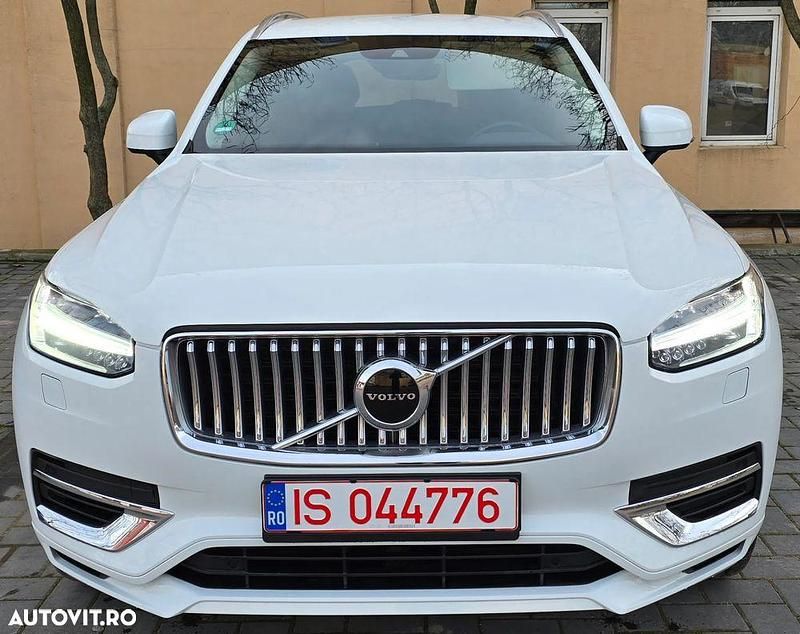 Second-hand Volvo XC90 303 CP (222 kW) 2021 Culoarealb SUV