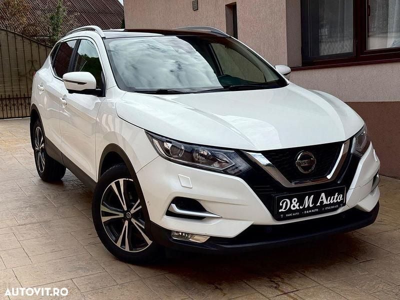 Culoarealb Utilizat 2018 Nissan Qashqai Tekna SUV | 14.300 EUR (Preț OK) - Imagine 1/4