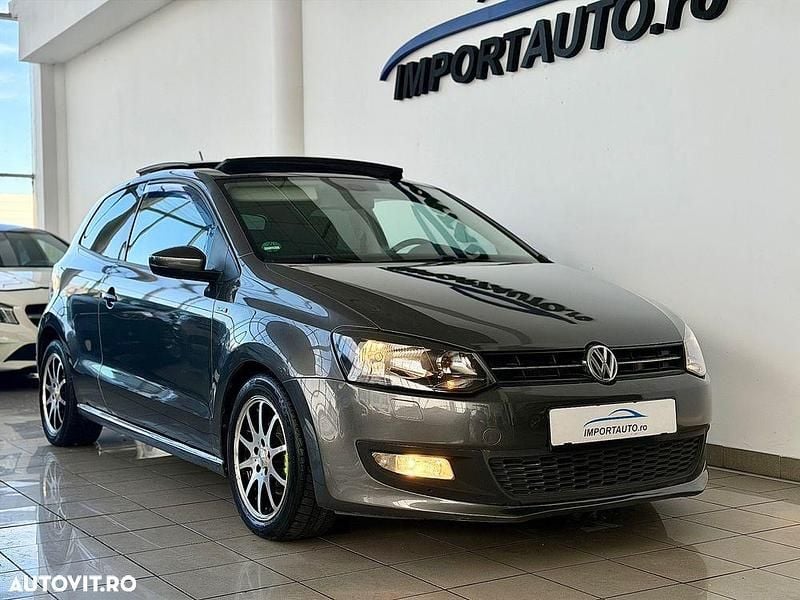 Culoaregri Utilizat 2014 VW Polo Life Hatchback | 6.990 EUR (Preț OK) - Imagine 1/4