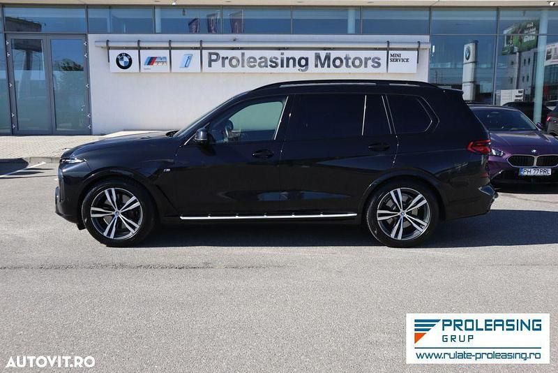 Second-hand BMW X7 Comfort Edition 340 CP (250 kW) 2023 Culoarenegru SUV