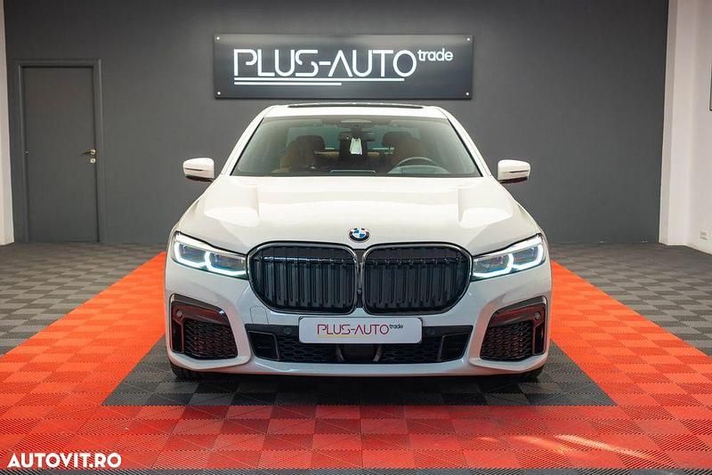 Culoarealb Utilizat 2021 BMW 730 Comfort Edition Berlinǎ | 54.899 EUR (Puțin scump) - Imagine 1/4