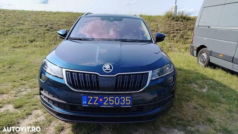 Culoarealbastru Utilizat 2022 Skoda Karoq SportLine SUV | 22.000 EUR (Preț bun) - Imagine 1/4