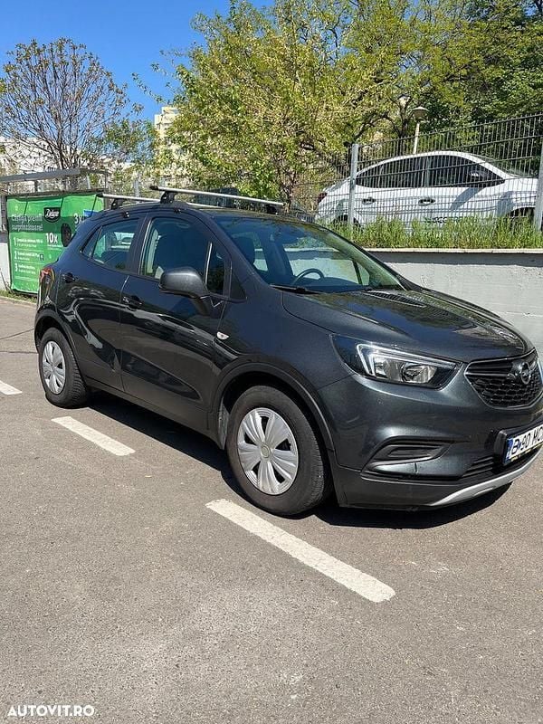 Culoarealte culori Utilizat 2018 Opel Mokka drive SUV | 8.500 EUR (Super Preț) - Imagine 1/4