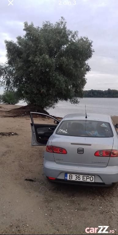 Second-hand Seat Cordoba 2004 Berlinǎ