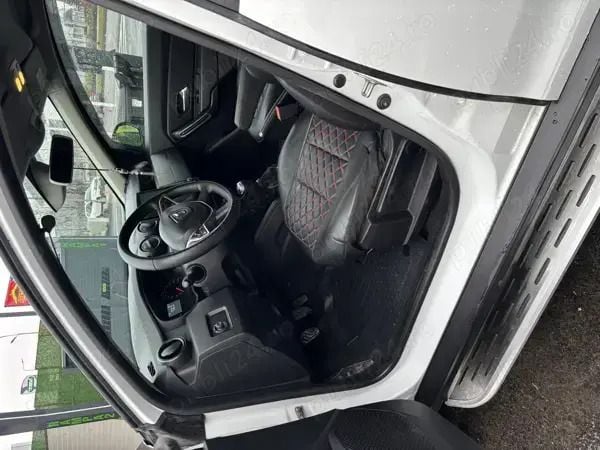Utilizat 2018 Dacia Duster SUV | 13.500 EUR (Puțin scump) - Imagine 1/4