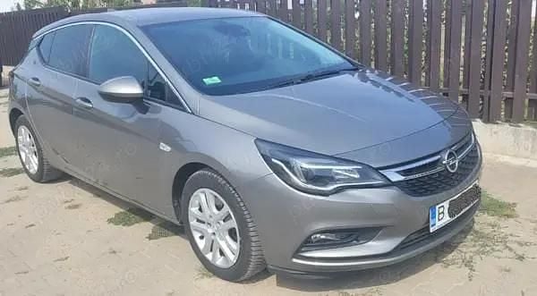 Second-hand Opel Astra Edition 136 CP (100 kW) 2017 Gri Hatchback