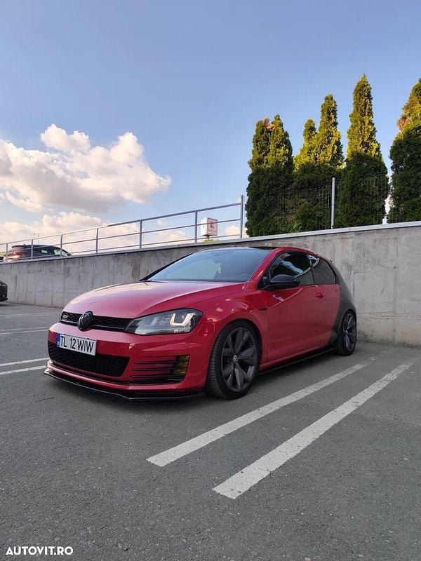 Culoarerosu Utilizat 2015 VW Golf LOUNGE Cabrio | 11.599 EUR (Preț OK) - Imagine 1/4