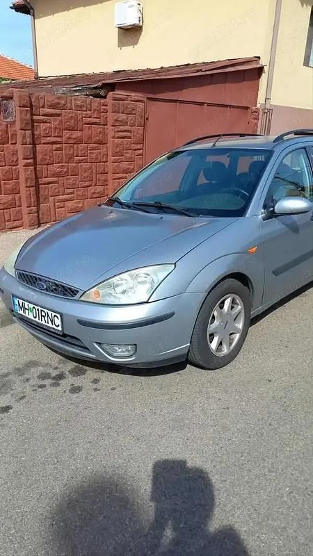 Gri Utilizat 2002 Ford Focus Break | 1.200 EUR (Preț OK) - Imagine 1/4