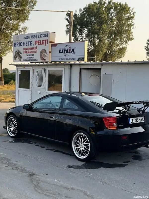 Second-hand Toyota Celica T2 143 CP (105 kW) 2001 Coupe