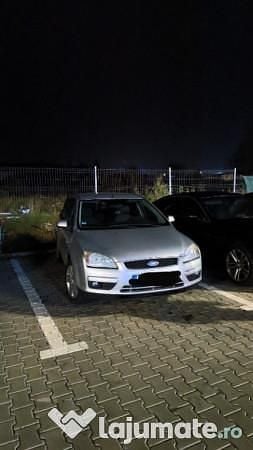 Gri Utilizat 2007 Ford Focus Break | 200 EUR (Super Preț) - Imagine 1/4