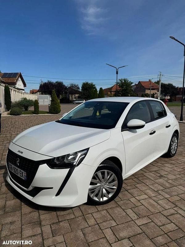 Culoarealb Utilizat 2021 Peugeot 208 Active Hatchback | 8.990 EUR (Preț bun) - Imagine 1/4