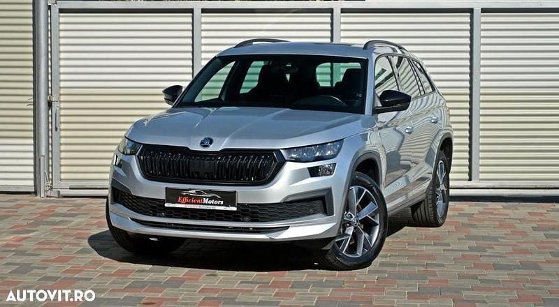 Gri Utilizat 2022 Skoda Kodiaq SportLine SUV | 31.002 EUR (Preț OK) - Imagine 1/4