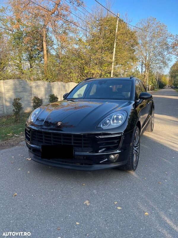 Negru Utilizat 2017 Porsche Macan SUV | 30.000 EUR (Preț OK) - Imagine 1/4