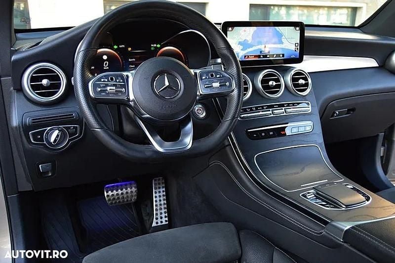 Gri Utilizat 2020 Mercedes GLC220 AMG line Coupe | 37.900 EUR (Preț bun) - Imagine 1/4