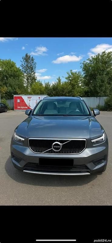 Utilizat 2018 Volvo XC40 SUV | 21.500 EUR (Preț OK) - Imagine 1/4
