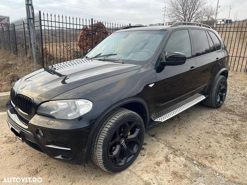 Second-hand BMW X5 306 CP (225 kW) 2010 Culoarenegru SUV