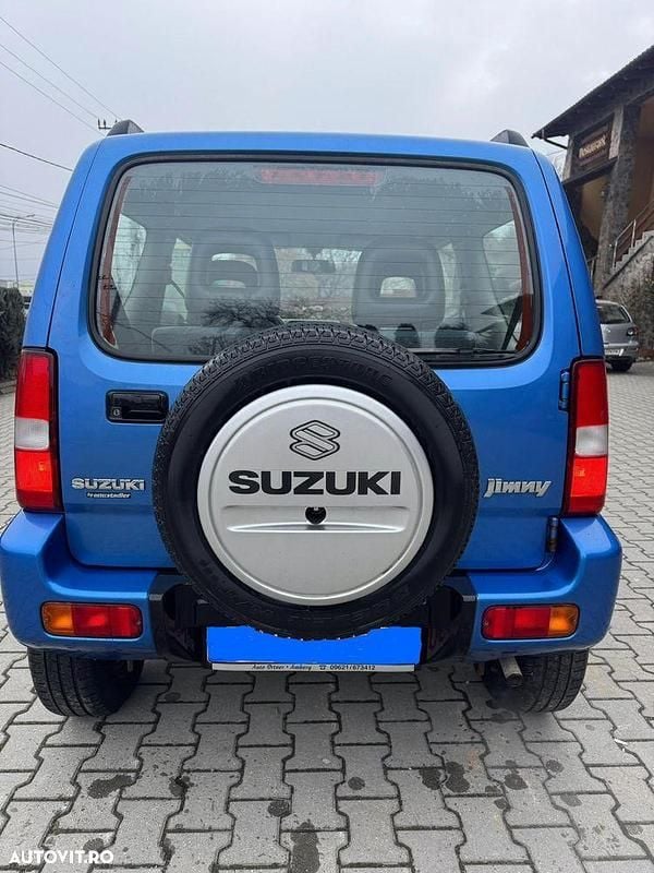 Second-hand Suzuki Jimny 82 CP (60 kW) 2004 Culoarealbastru SUV