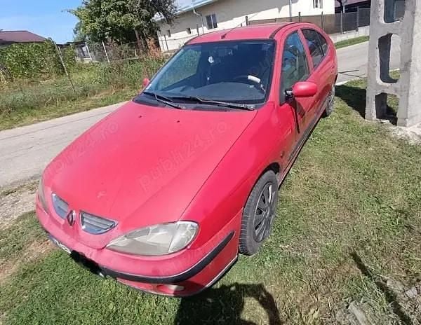 Utilizat 2002 Renault Mégane II Hatchback | 1.700 EUR (Puțin scump) - Imagine 1/4