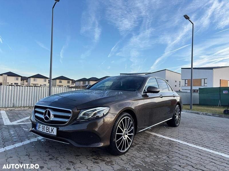 Second-hand Mercedes E220 194 CP (142 kW) 2016 Culoaremaro Berlinǎ