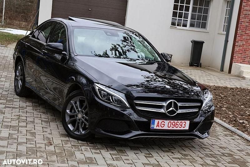 Second-hand Mercedes C220 Exclusive 170 CP (125 kW) 2016 Culoarenegru Berlinǎ