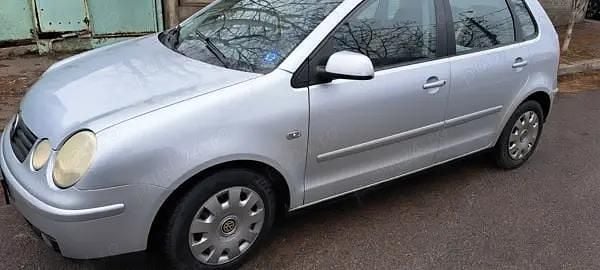 Second-hand VW Polo 75 CP (55 kW) 2005 Hatchback