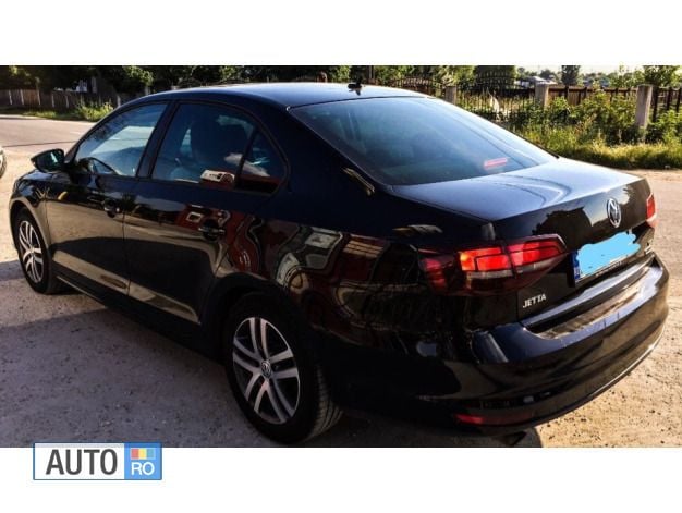 Utilizat 2019 VW Jetta Berlinǎ | 14.000 EUR (Scump) - Imagine 1/3