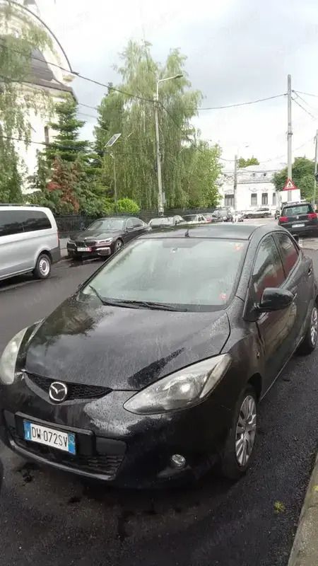 Utilizat 2009 Mazda 2 Berlinǎ | 1.300 EUR (Preț OK) - Imagine 1/4