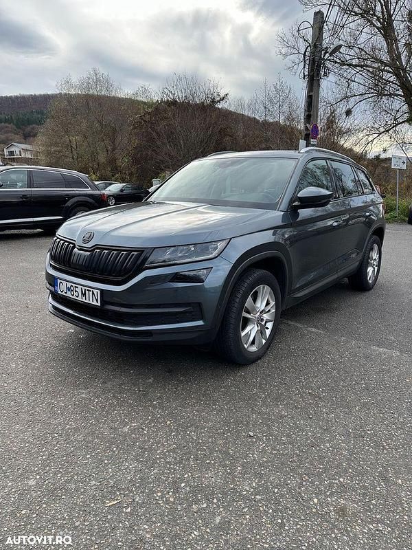 Culoaregri Utilizat 2017 Skoda Kodiaq Style SUV | 24.999 EUR (Preț OK) - Imagine 1/4
