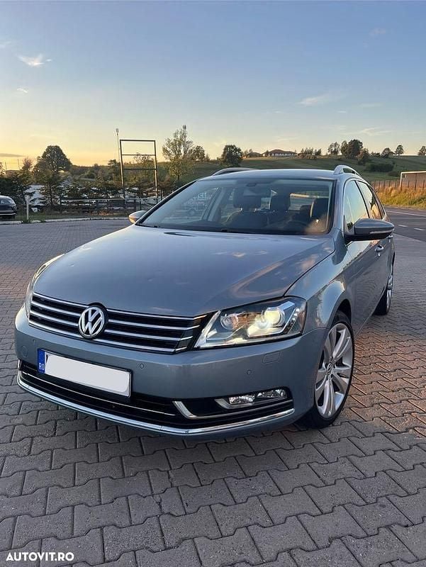 Culoaregri Utilizat 2012 VW Passat Comfortline Break | 8.900 EUR (Puțin scump) - Imagine 1/4