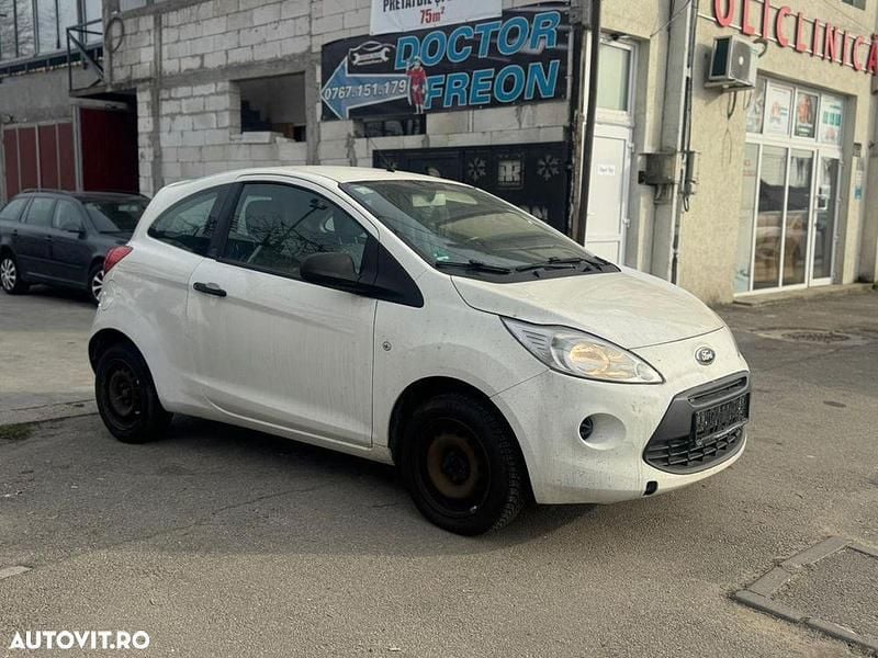 Culoarealb Utilizat 2011 Ford Ka Trend Coupe | 1.500 EUR - Imagine 1/4