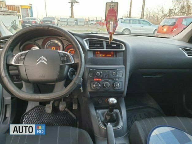 Second-hand Citroën C4 90 CP (66 kW) 2012 Hatchback