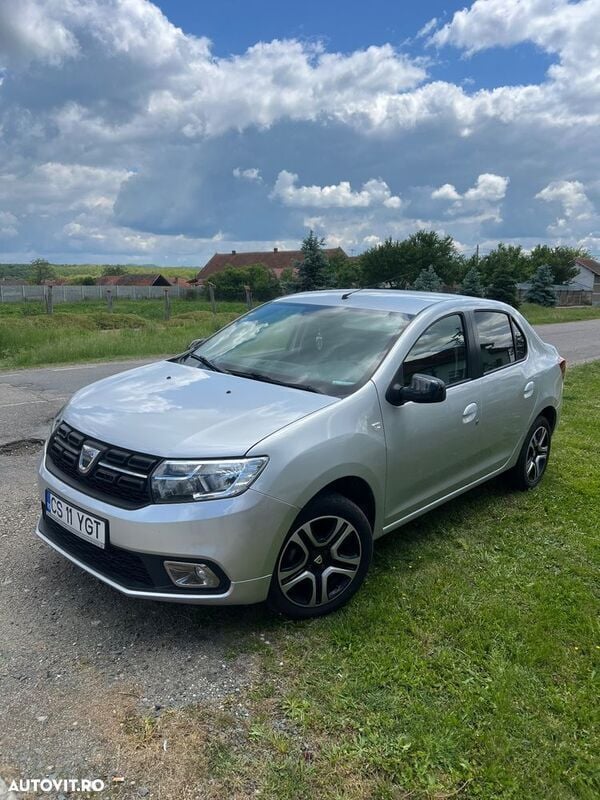 Argint Utilizat 2019 Dacia Logan Prestige Berlinǎ | 7.999 EUR (Preț OK) - Imagine 1/4