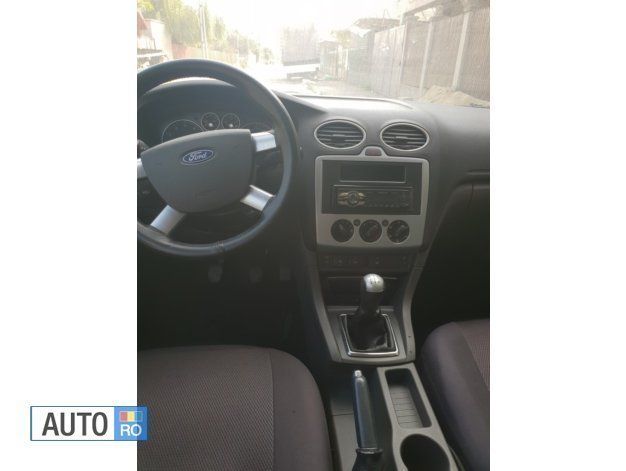 Second-hand Ford Fiesta 90 CP (66 kW) 2007 Hatchback