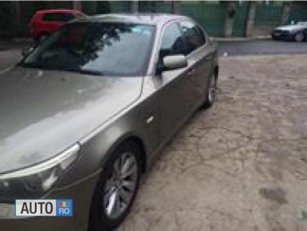 Second-hand BMW 520 170 CP (125 kW) 2004 Auriu Berlinǎ