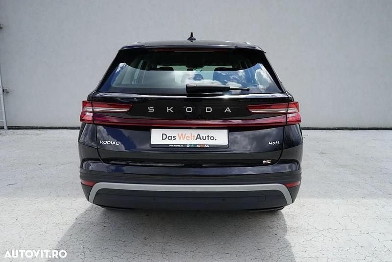Second-hand Skoda Kodiaq Selection 193 CP (141 kW) 2024 Negru  metalic  perleffect SUV