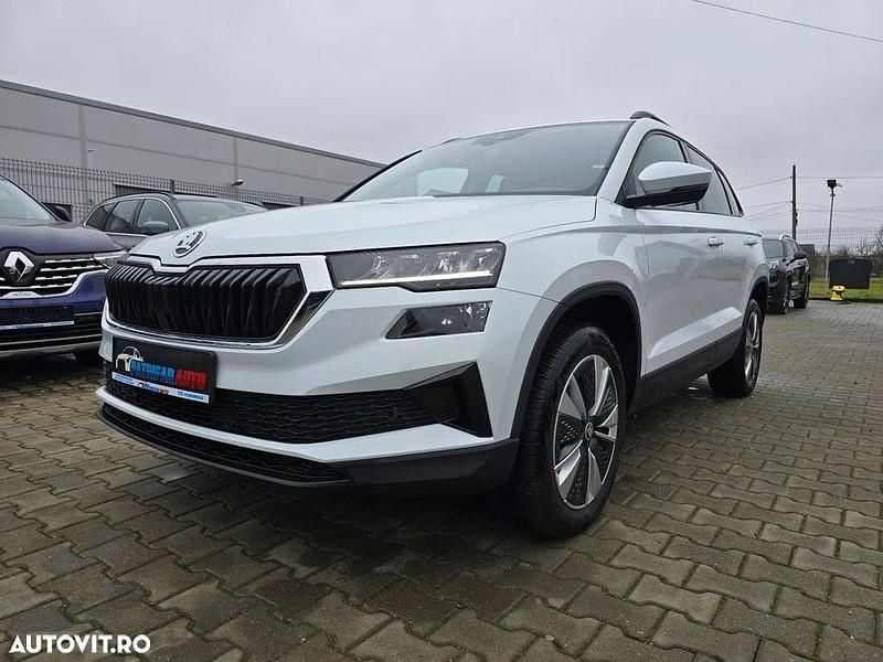 Second-hand Skoda Karoq 115 CP (84 kW) 2022 Culoarealb SUV